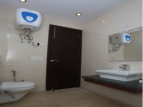 Hotel Royal India