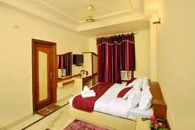 Hotel Royal Queen