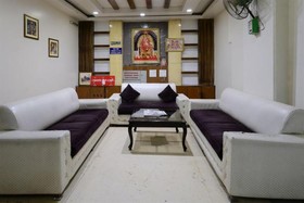 Hotel Sai Dham International