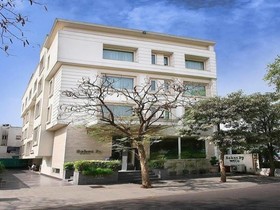 Hotel Saket 27