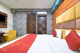 Hotel Square Plaza Near Delhi Airport