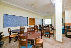 Hotel Square Plaza Near Delhi Airport