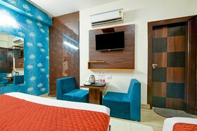 Hotel Square Plaza Near Delhi Airport