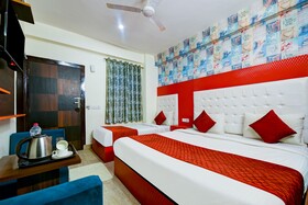 Hotel Square Plaza Near Delhi Airport