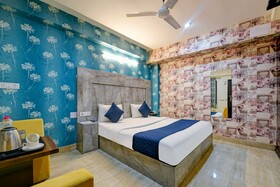 Hotel Square Plaza Near Delhi Airport