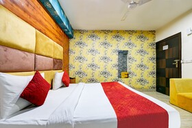 Hotel Square Plaza Near Delhi Airport
