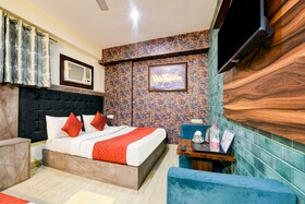 Hotel Square Plaza Near Delhi Airport