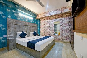 Hotel Square Plaza Near Delhi Airport