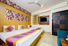 Hotel Square Plaza Near Delhi Airport