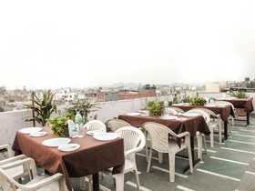 Hotel Star Paradise