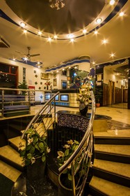 Hotel Suncourt Yatri