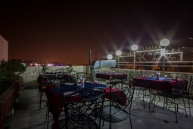 Hotel Suncourt Yatri