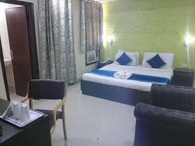 Hotel The RTS