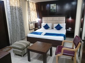 Hotel The RTS