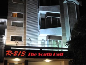Hotel The South Hall