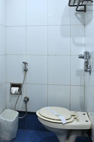 Hotel Tourist Deluxe