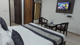 Hotel Aron By The Premium Villa