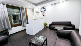 Hotel Aron By The Premium Villa