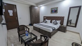 Hotel Aron By The Premium Villa