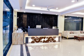 Hotel Yash Palace