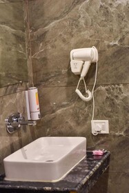 Hotel Yash Palace