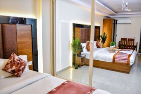 Hotel Yash Palace