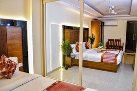 Hotel Yash Palace