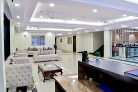 Hotel Yash Palace