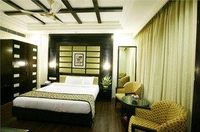 Karon Hotels - Lajpat Nagar