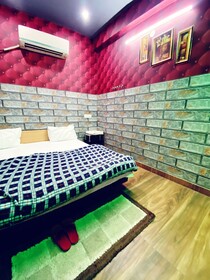 Manali Hotel By GRB