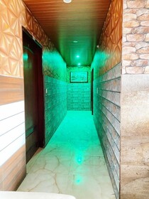 Manali Hotel By GRB