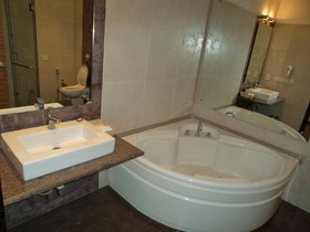 Stellar Resorts