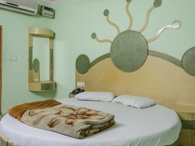 OYO Flagship 80289 Hotel Neha Inn