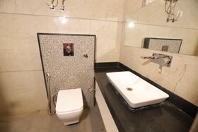 Hotel Arch Suites