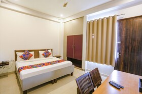 Novel Suites By FabHotel