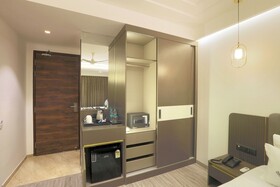 OPO Hotel Iffco Chowk