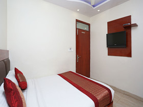 Prem Deluxe Guest House