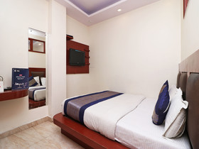Prem Deluxe Guest House
