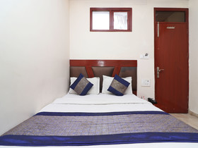 Prem Deluxe Guest House