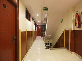 Prem Deluxe Guest House