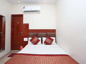Prem Deluxe Guest House