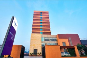 Caspia Hotel New Delhi Shalimar Bagh