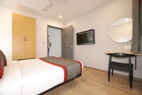 Qotel Hotel La Serene Gagan Vihar
