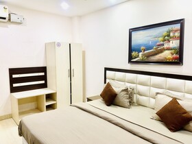 Qotel Jasola Vihar
