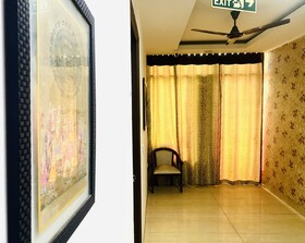 Qotel Jasola Vihar
