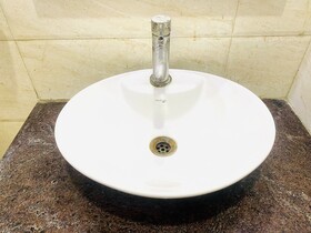 Qotel Jasola Vihar