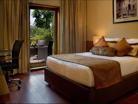 Radisson Blu Marina Connaught Place