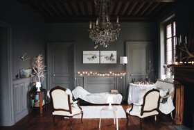 Roomshala  Cosy Nook