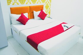 Roomshala Hotel Billions