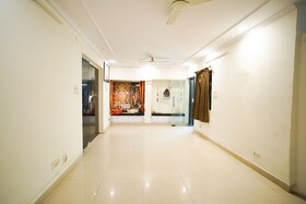 Roomshala Hotel Oscar